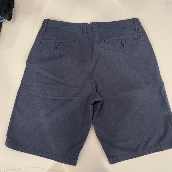 Three  pairs of VANS shorts. Size 34. All very good condition. - Picture 4 of 10